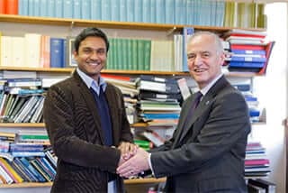 Harin Sellahewa-Sabah Jassim-handover