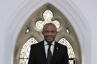 Portrait photograph of Obinna Edeji