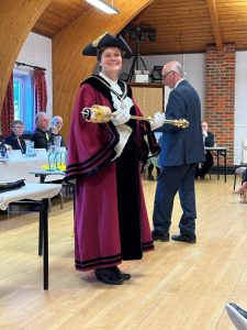 Anja Schaefer, Mayor of Buckingham