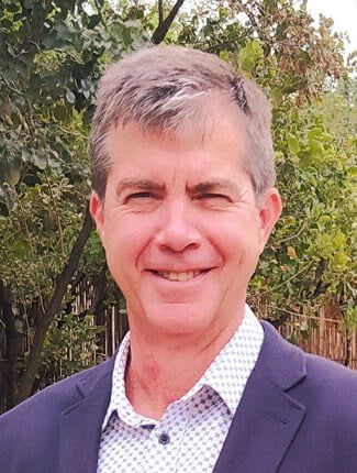 Portrait photograph of Dr Gary Cundill
